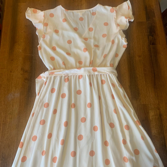 Lauren Conrad Dress Large White Peach Polka Dots Faux Wrap MIDI Flutter Sleeves - Picture 8 of 11
